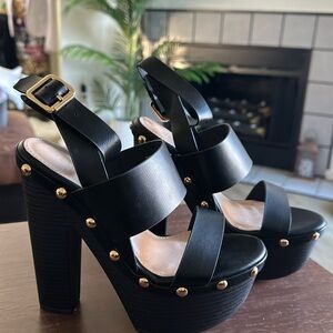 DRESS SANDALS. FRANCISCA IN BLACK. SIZE 6. NWT.